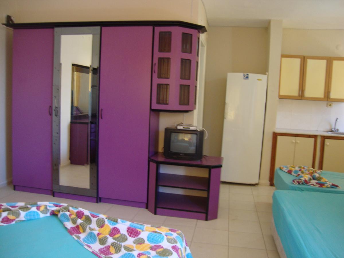 Degerli Motel Seferihisar Ruang foto