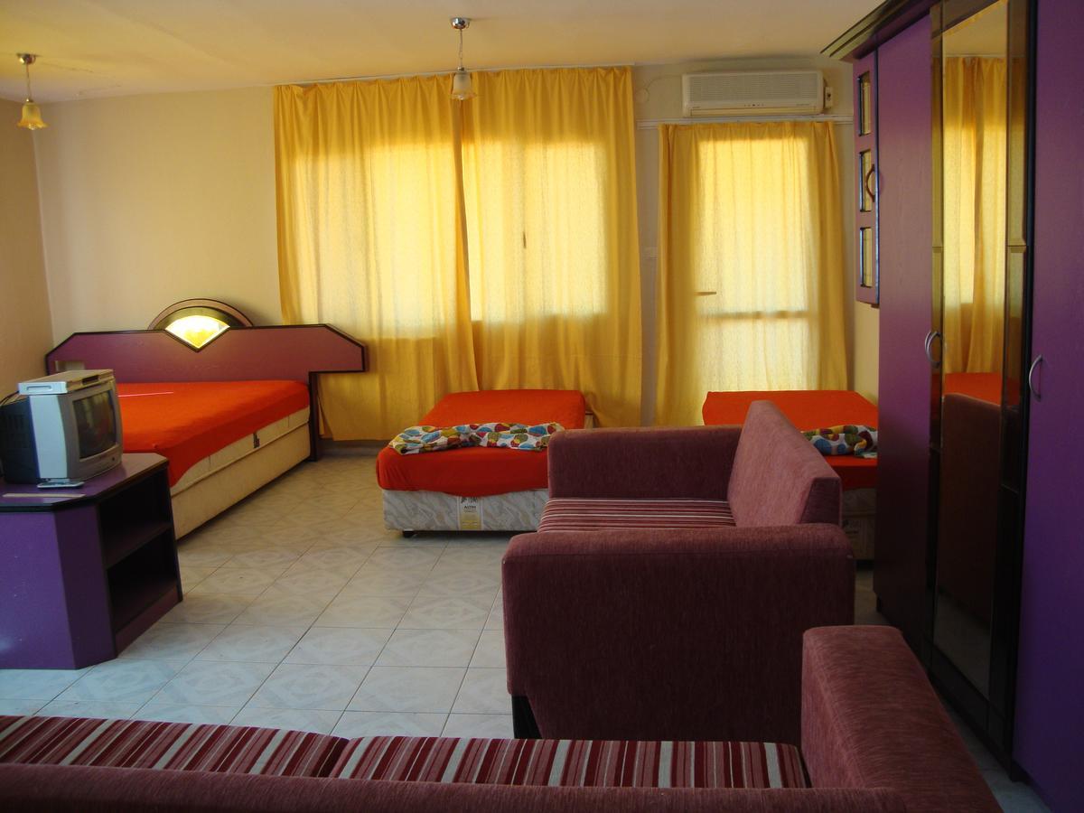 Degerli Motel Seferihisar Bagian luar foto
