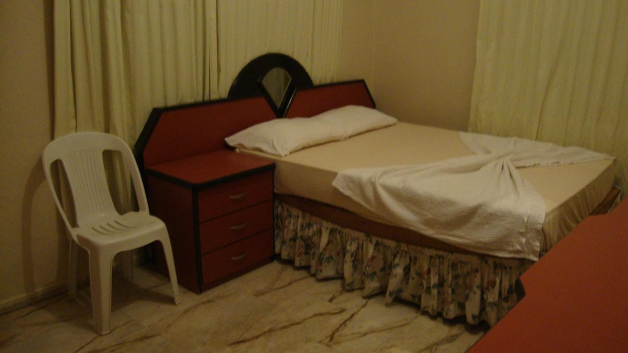 Degerli Motel Seferihisar Ruang foto