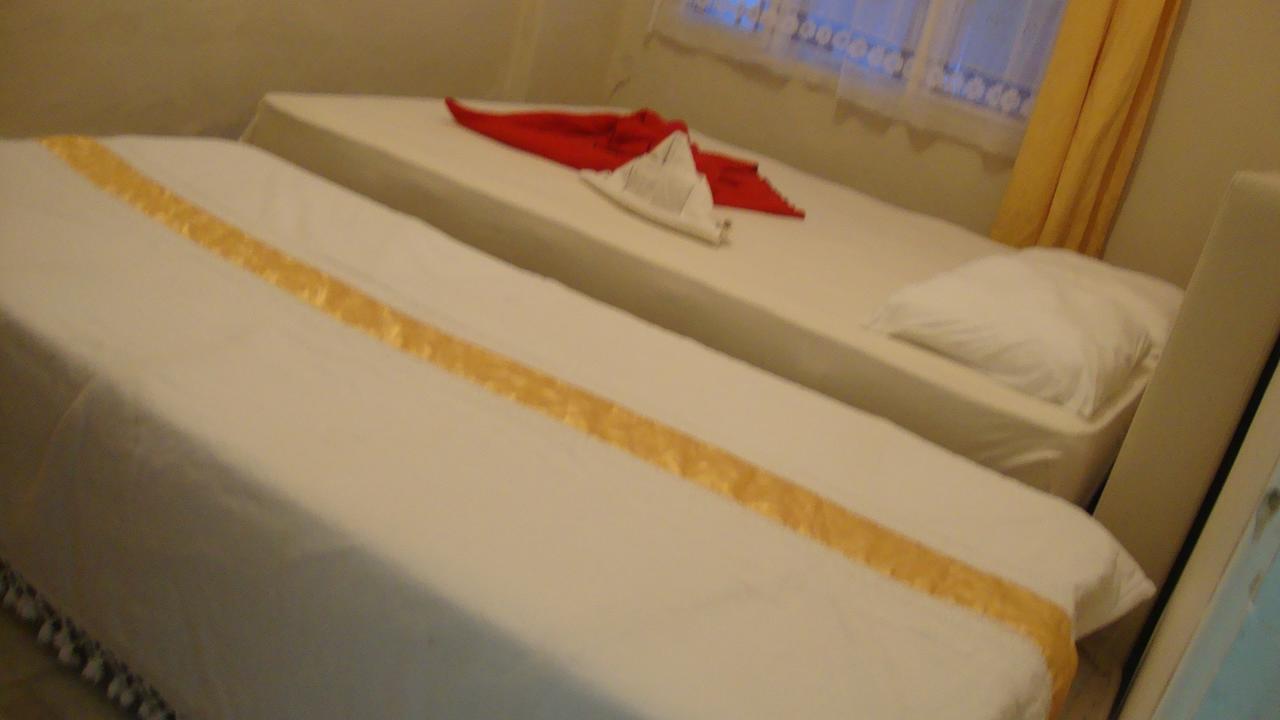 Degerli Motel Seferihisar Bagian luar foto