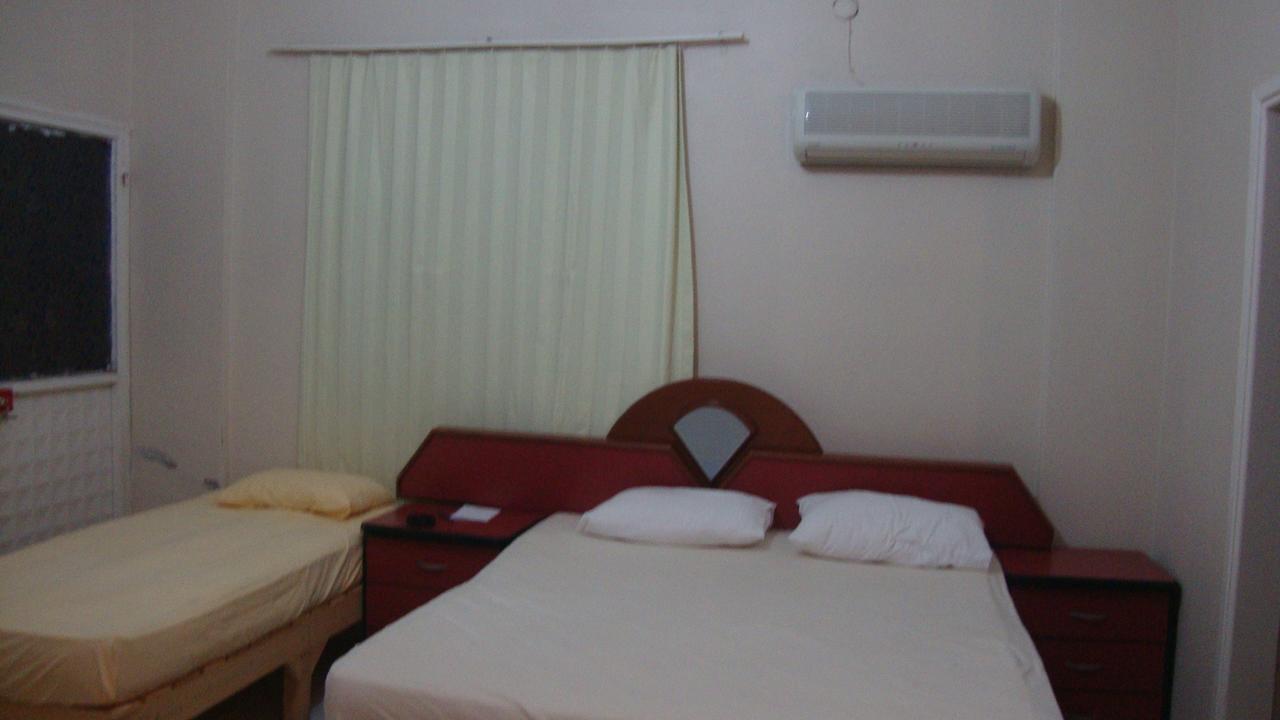 Degerli Motel Seferihisar Ruang foto